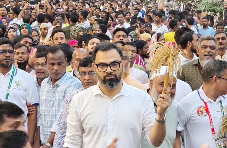 পল্লবীতে আমিনুল হকের সমর্থনে বিএনপির গণমিছিল